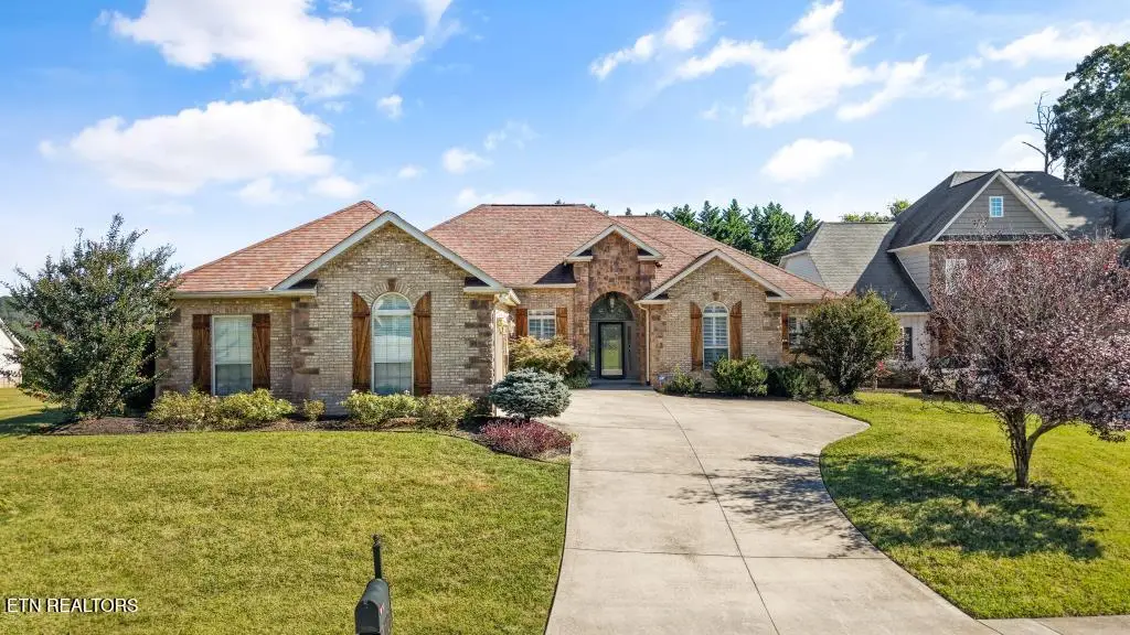 6006 Stratford Park Blvd, Knoxville, TN 37912 - #1