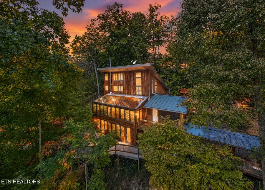 3502 Lillie Blvd, Sevierville, TN 37876 - #3