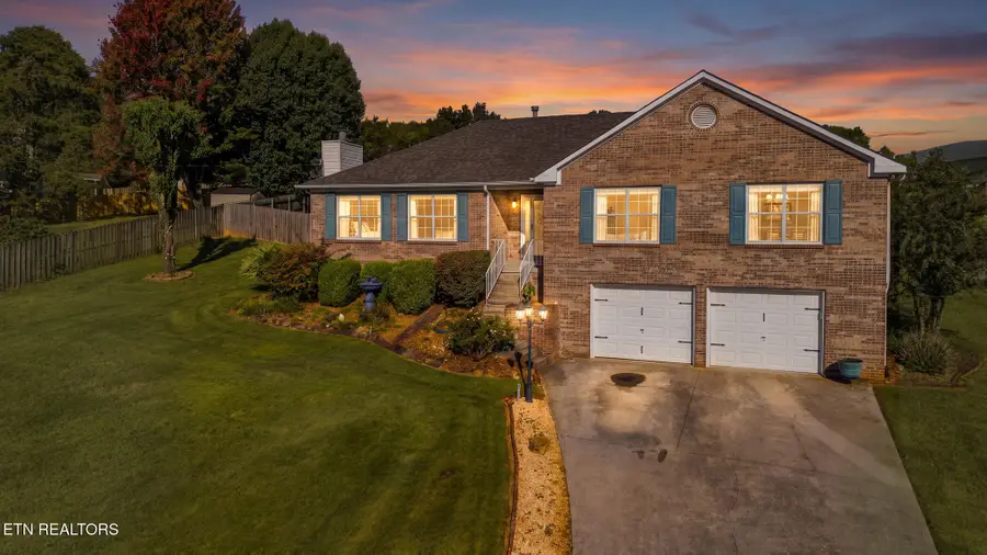 1357 Zachary Taylor Rd, Knoxville, TN 37922 - #2