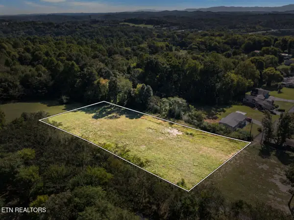 1636 Leconte Rd, Knoxville, TN 37914