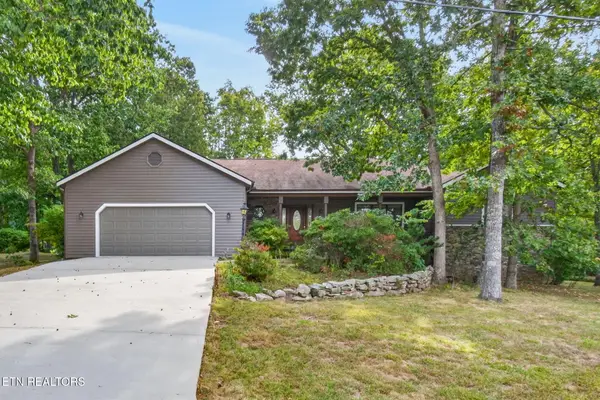 31 Kingsboro Lane, Crossville, TN 38558