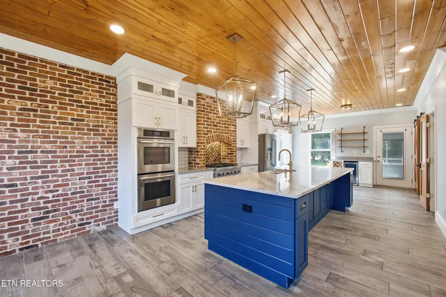 1124 Brentwood Way, Kingston, TN 37763 - #3