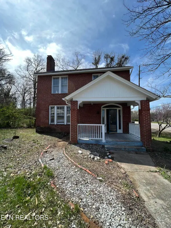 3903 Woodlawn Pike, Knoxville, TN 37920