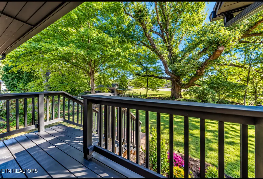 4600 E Lincoln Circle, Knoxville, TN 37918 - #3