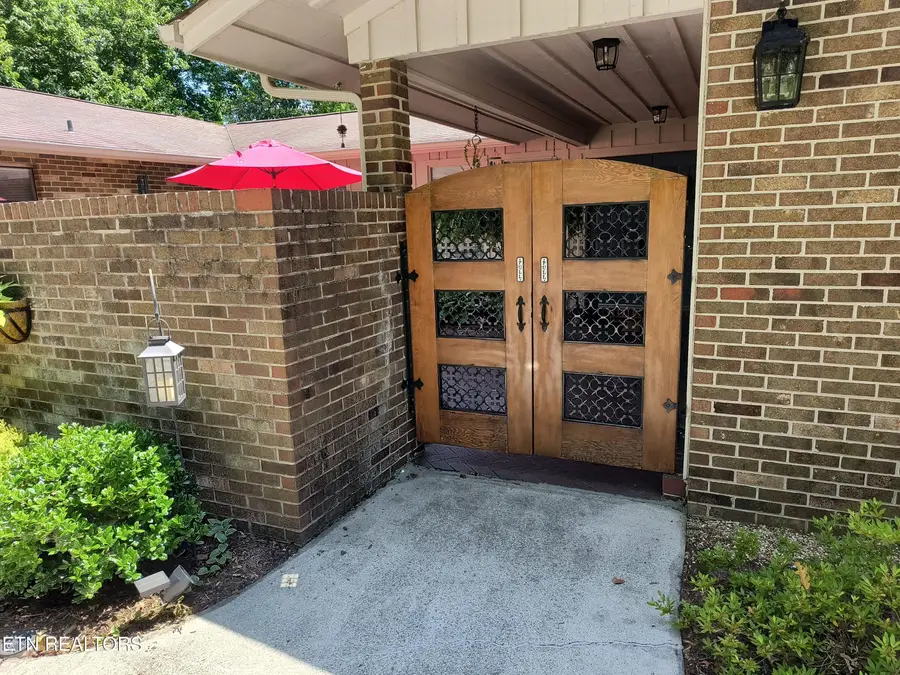 100 Antioch Drive, Oak Ridge, TN 37830 - #3