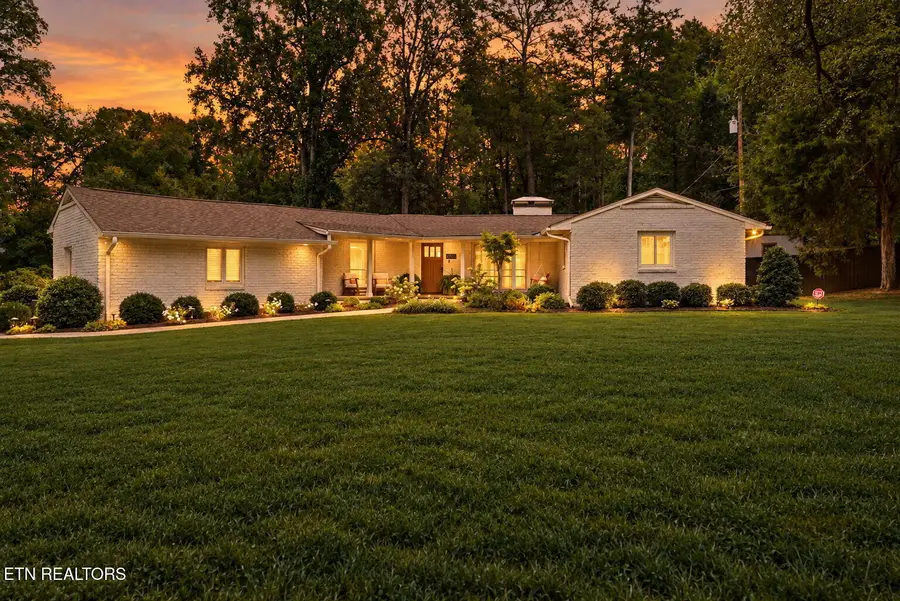 5715 Crestwood Drive, Knoxville, TN 37914 - #2