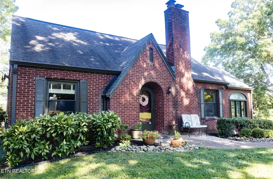 5117 Mckamey Rd, Knoxville, TN 37921 - #2