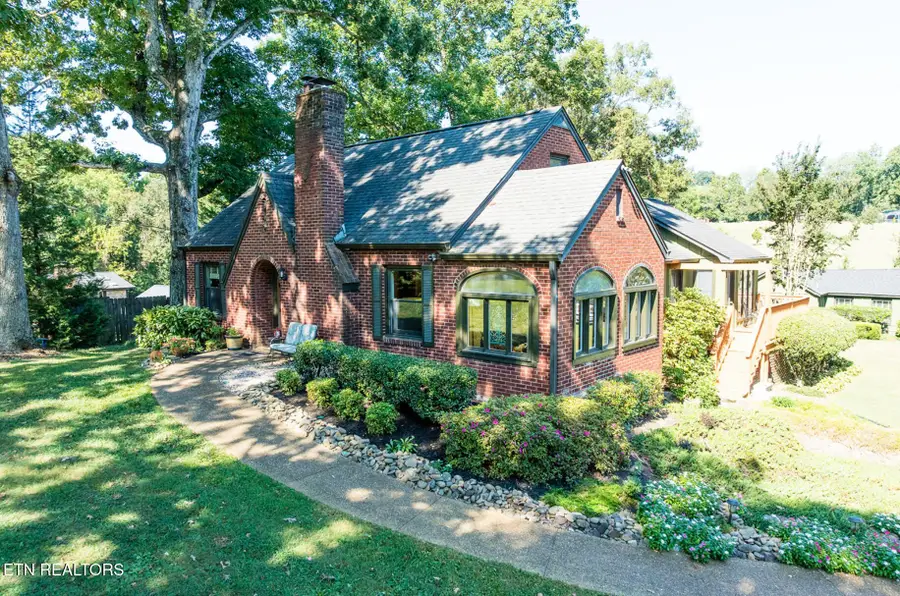 5117 Mckamey Rd, Knoxville, TN 37921 - #3
