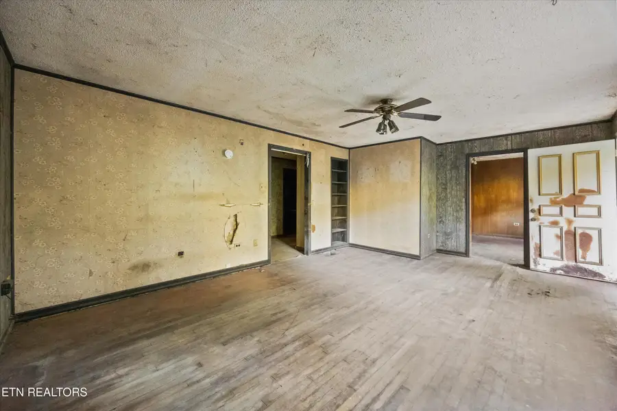 693 Hassler Mill Rd, Harriman, TN 37748 - #3