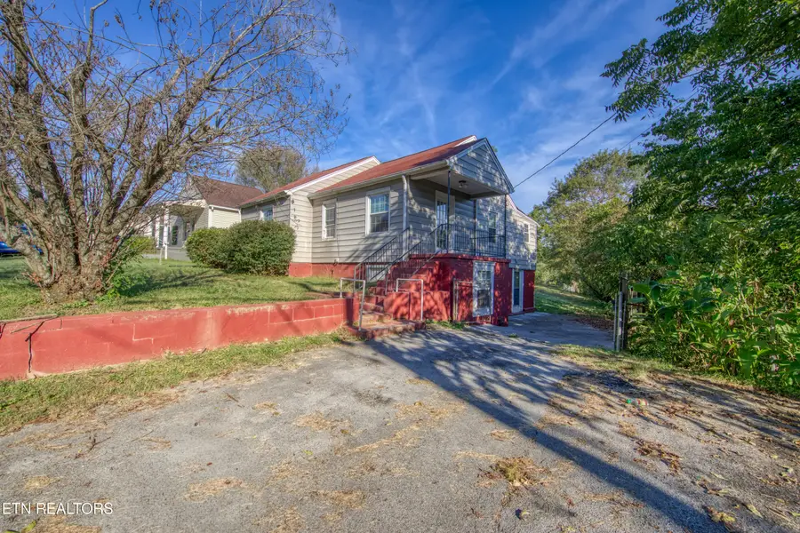 1829 Allen Ave, Knoxville, TN 37920 - #3