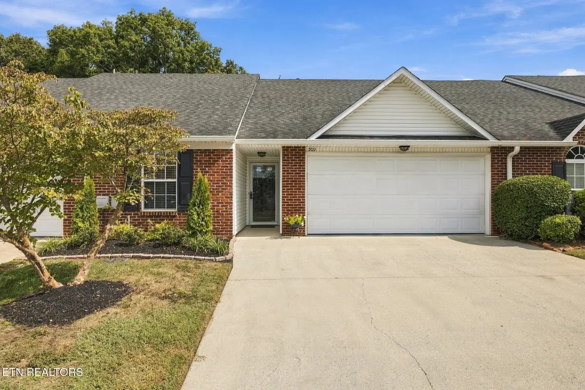 509 Concord Villas Way, Knoxville, TN 37934 - #1