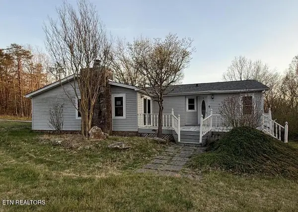 424 Lakeview Drive, Crossville, TN 38558