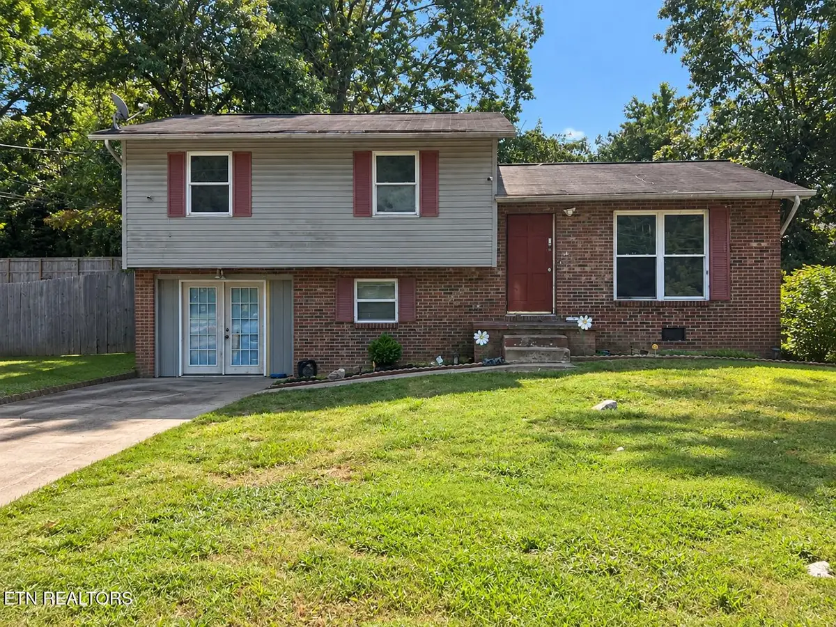 2812 Boyds Bridge Pike, Knoxville, TN 37914 - #1