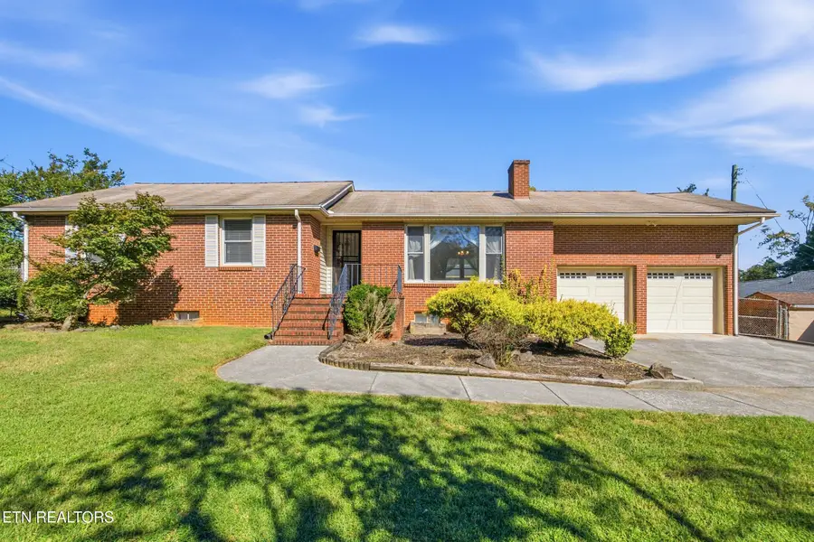 3817 Riverview Drive, Knoxville, TN 37914 - #2