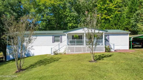 706 Shaw Mountain Rd, Tellico Plains, TN 37385