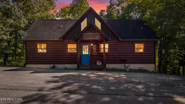 1660 Raccoon Den Way, Sevierville, TN 37862