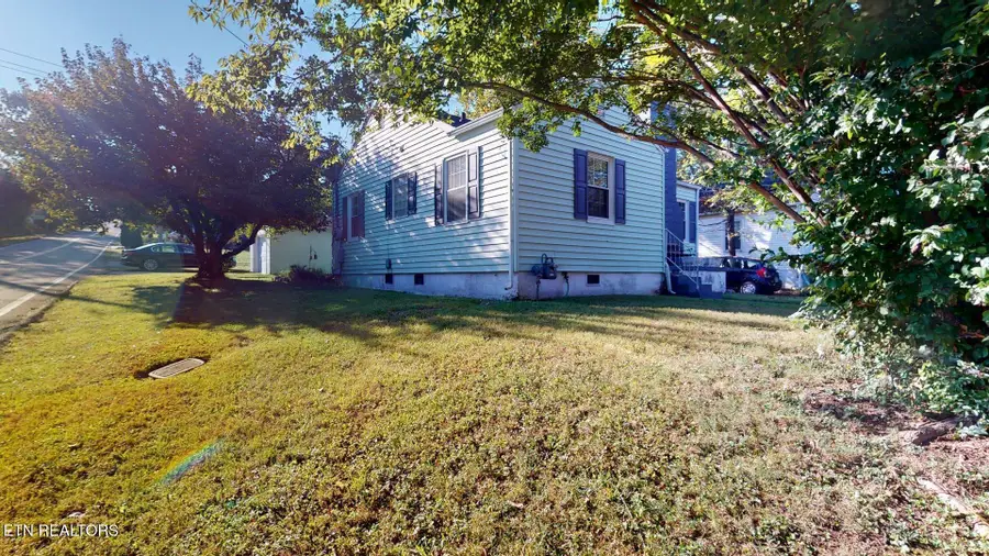 820 Oglewood Ave, Knoxville, TN 37917 - #3