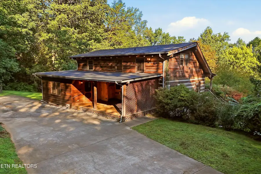 1027 N Sequoyah Drive, Friendsville, TN 37737 - #3