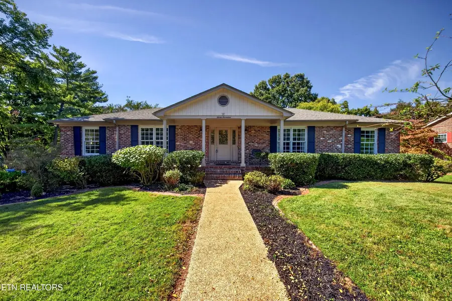 717 Kempton Rd, Knoxville, TN 37909 - #2