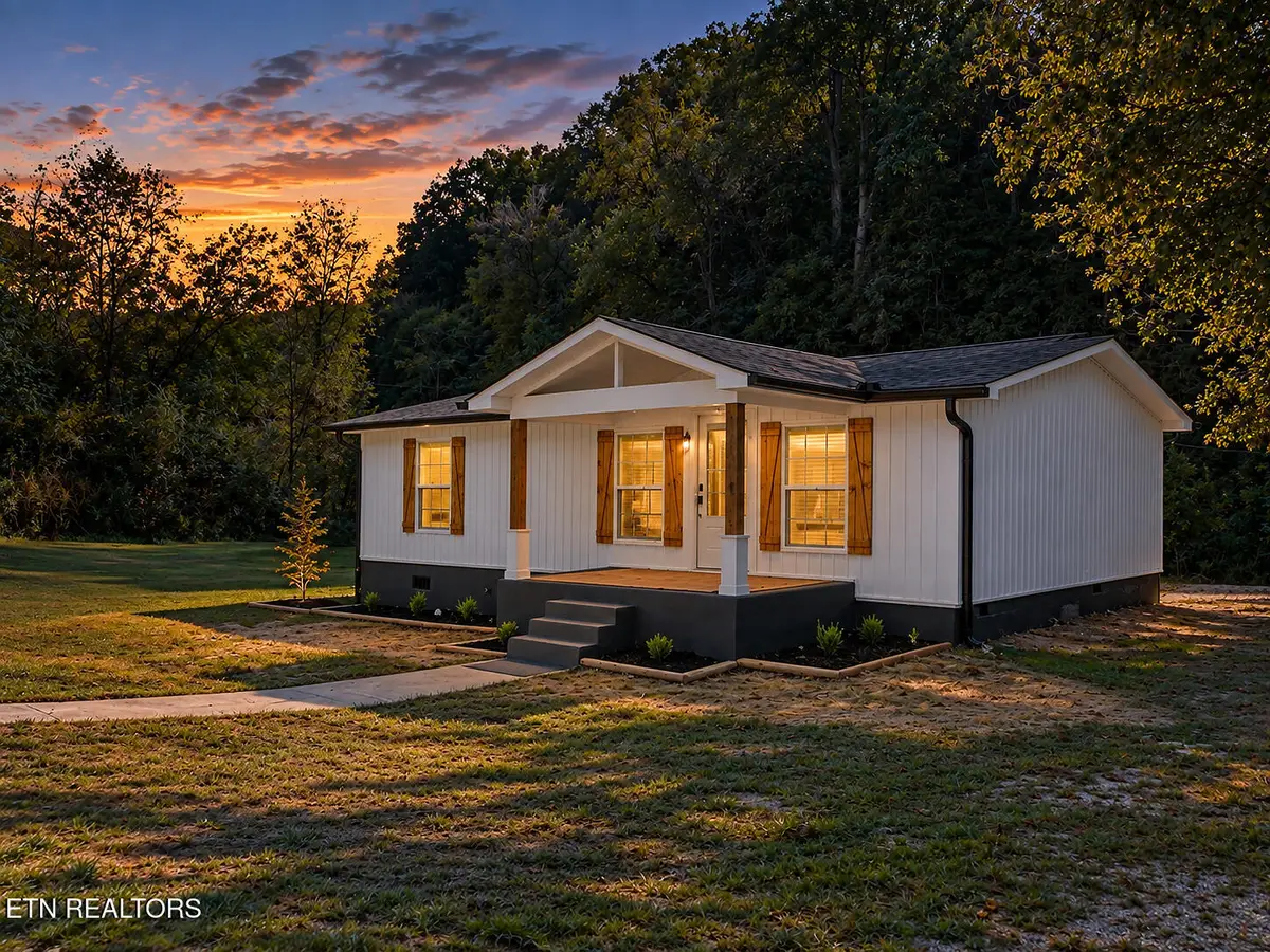 8815 Andersonville Pike, Powell, TN 37849 - #1