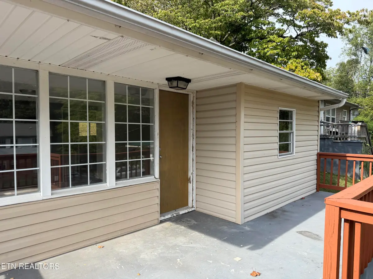 153 Johnson Rd, Oak Ridge, TN 37830 - #1