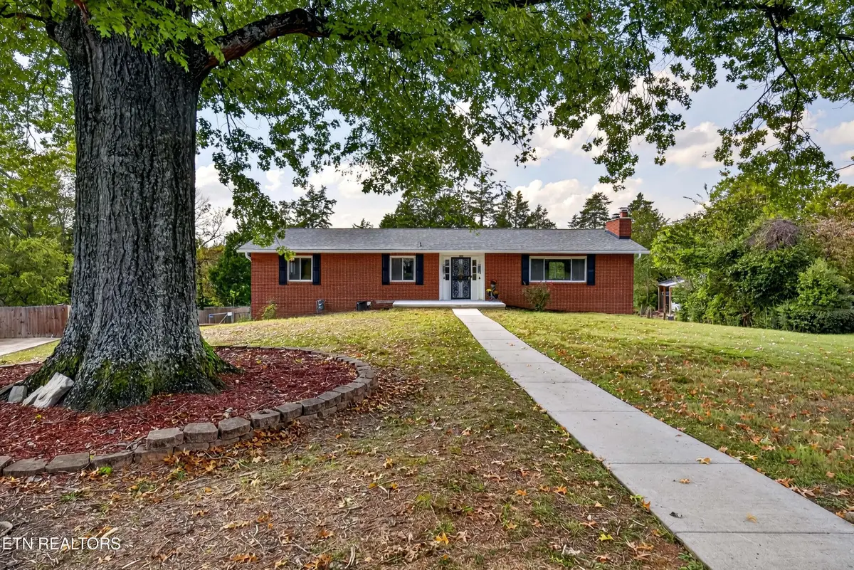 106 Dartmouth Circle, Oak Ridge, TN 37830 - #1