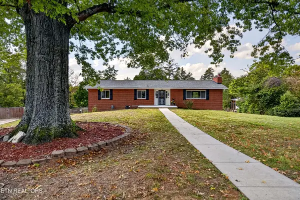 106 Dartmouth Circle, Oak Ridge, TN 37830