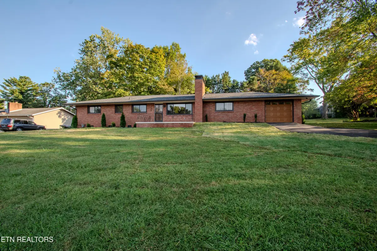 7020 Downing Drive, Knoxville, TN 37909 - #1