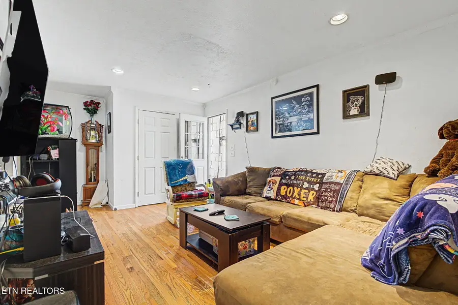 109 Marquette Rd, Oak Ridge, TN 37830 - #3