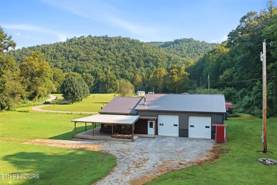 8734 Stoney Fork Rd, Huntsville, TN 37756 - #3