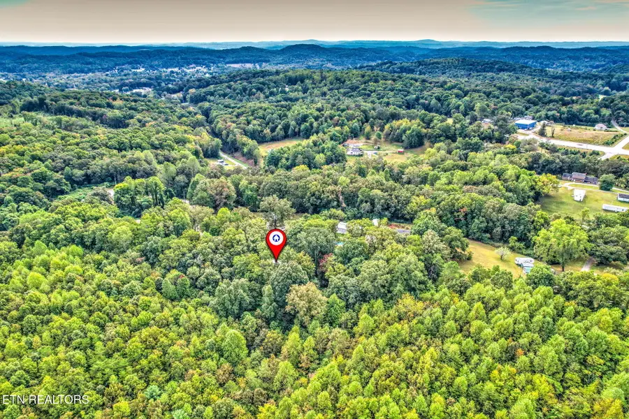 157 Baker Rd, Rockwood, TN 37854 - #2
