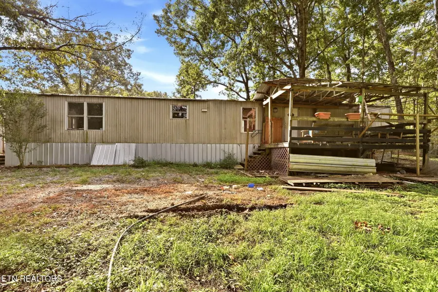 157 Baker Rd, Rockwood, TN 37854 - #3