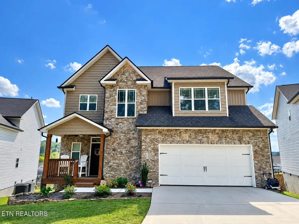 2211 Lulu Lizzy Lane, Knoxville, TN 37932 - #1