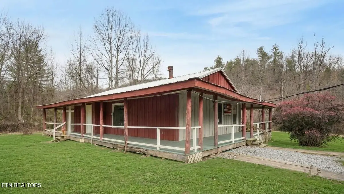 1223 Rocky Flats Rd, Cosby, TN 37722 - #1