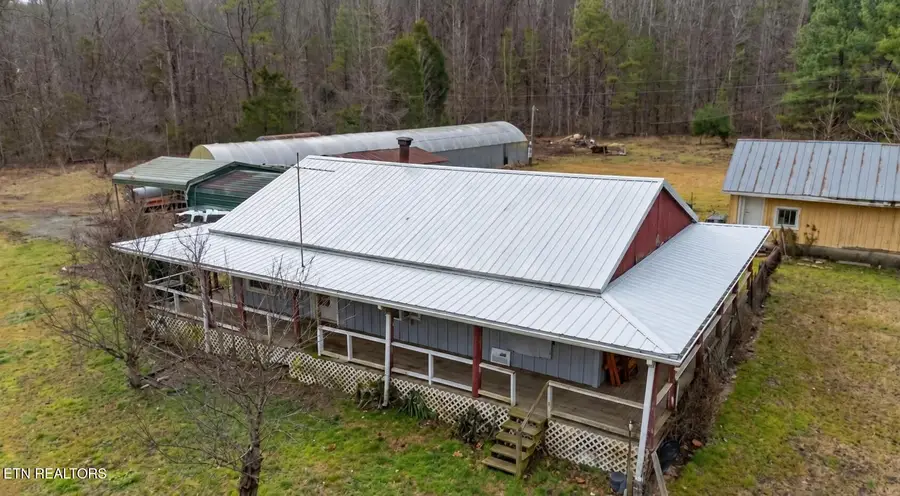 1223 Rocky Flats Rd, Cosby, TN 37722 - #3