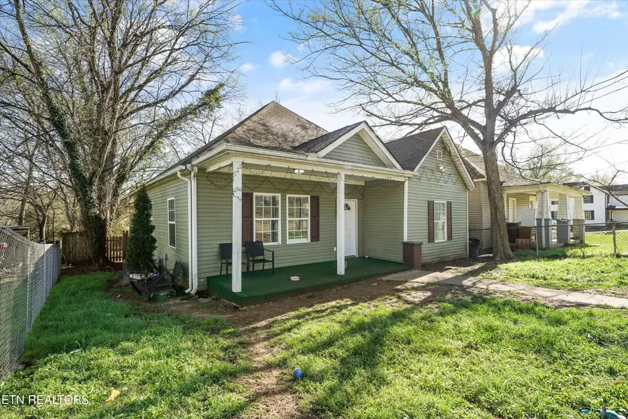 1332 Beaumont Ave, Knoxville, TN 37921 - #3