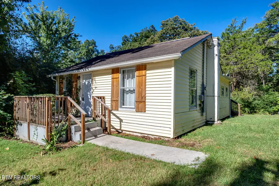 6835 Ridgeview Rd, Knoxville, TN 37918 - #2