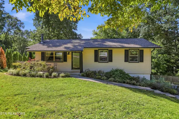 1403 Northshire Lane, Knoxville, TN 37922