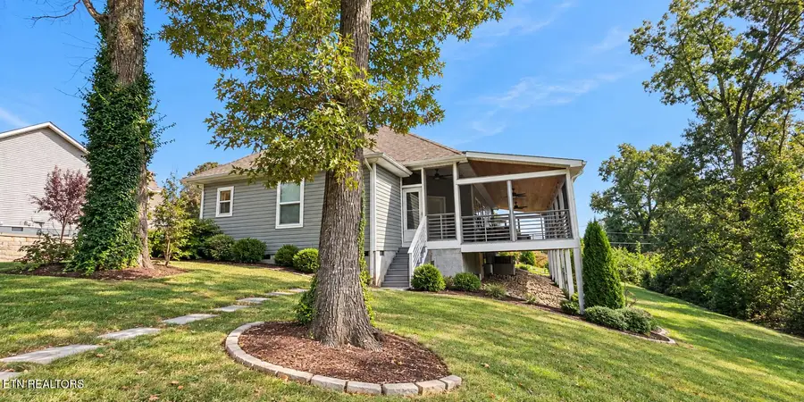 3403 Buffat Mill Rd, Knoxville, TN 37917 - #3