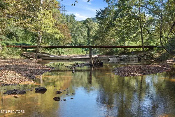 5935 New River Hwy, Briceville, TN 37710