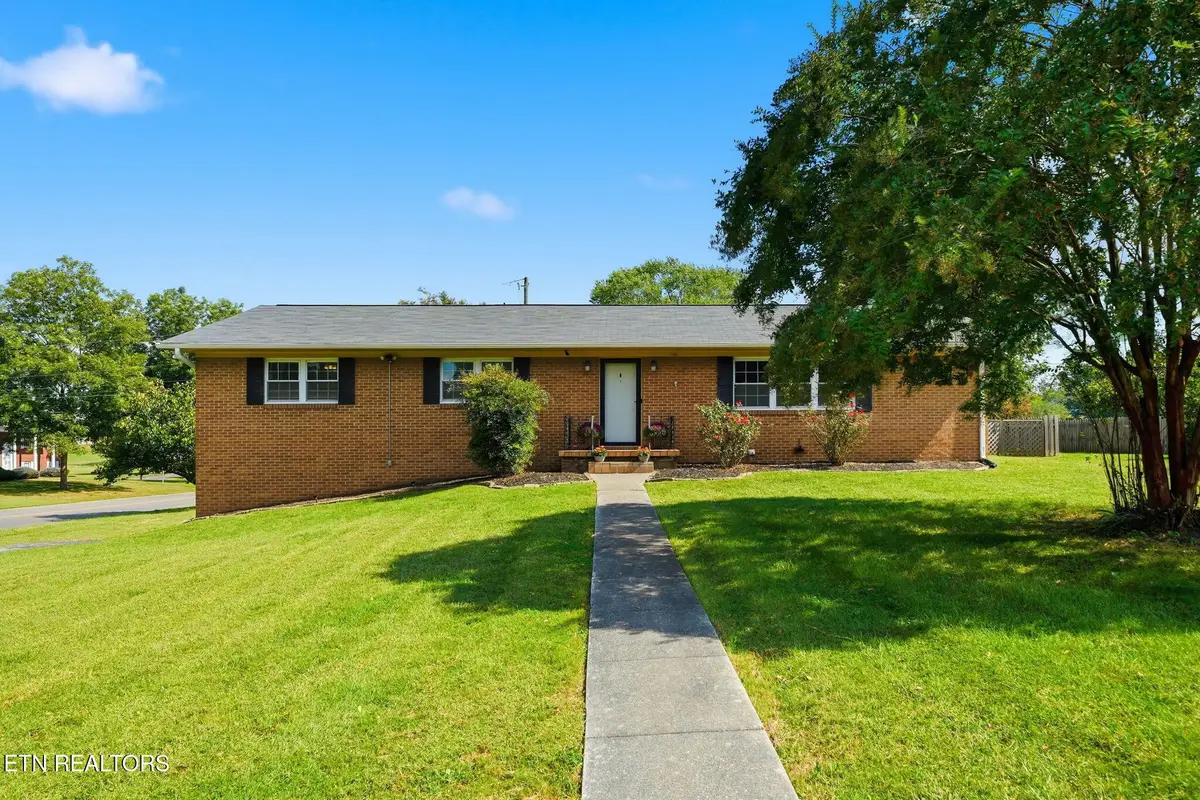 7552 Berkshire Blvd, Powell, TN 37849 - #1