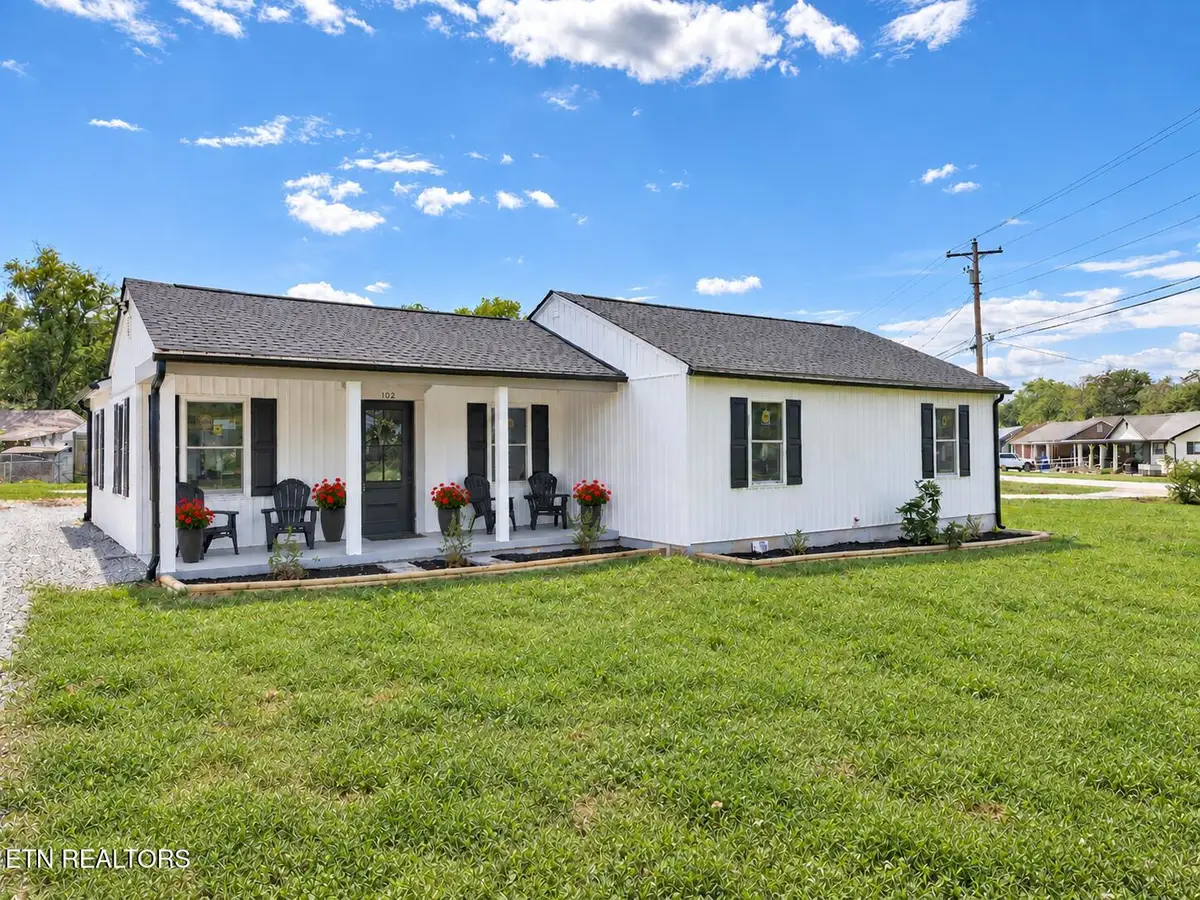 102 Love Drive, Harriman, TN 37748 - #1