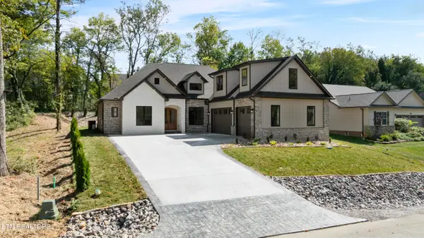 212 Chatuga Way, Loudon, TN 37774