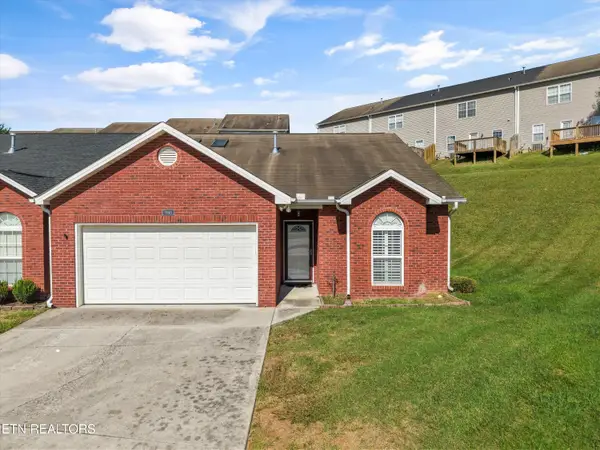 1143 Webster Groves Lane, Knoxville, TN 37909