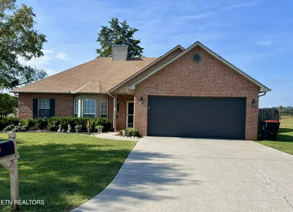 1405 Bens View Court, Maryville, TN 37803