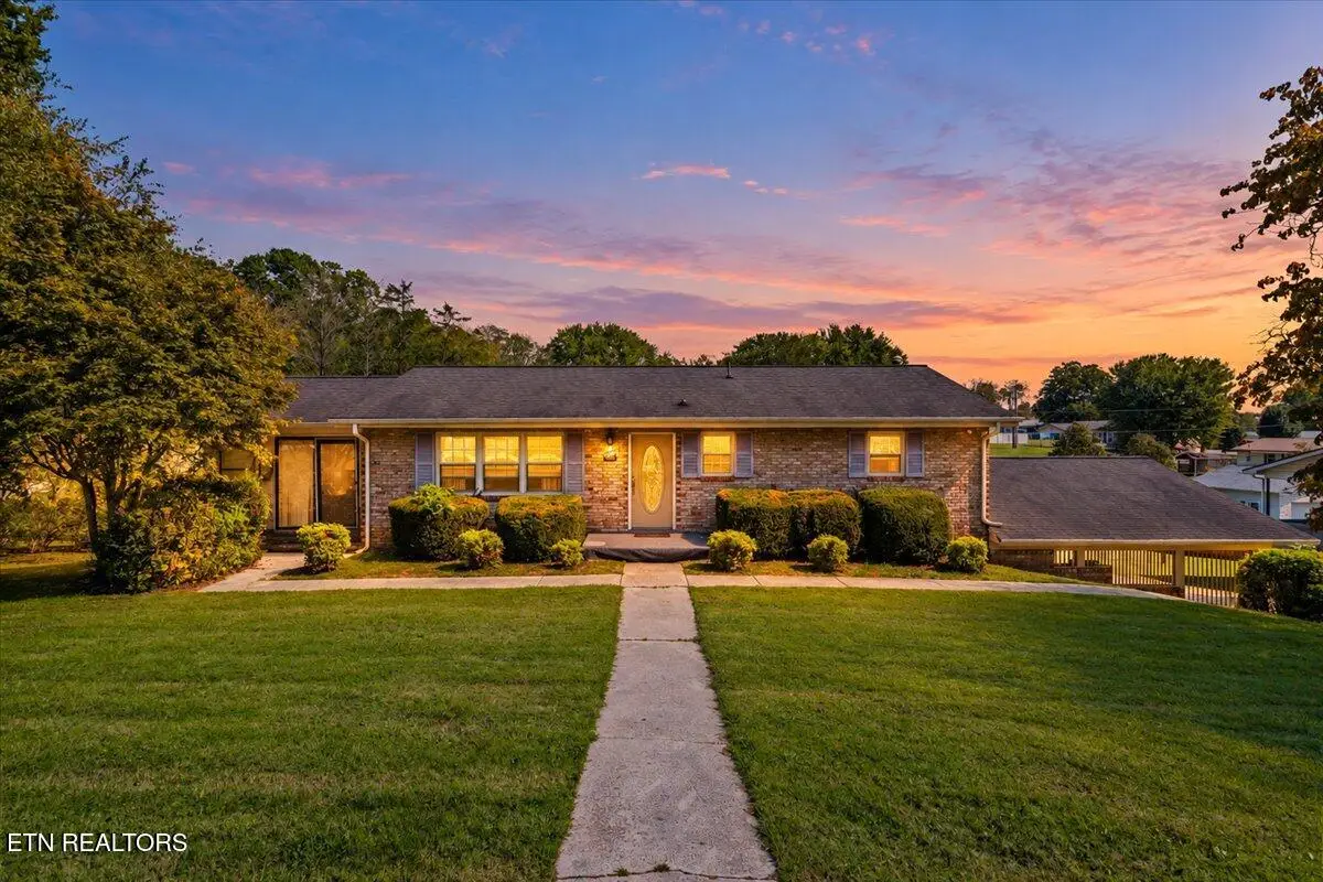 166 Scenic Drive, Jacksboro, TN 37757 - #1