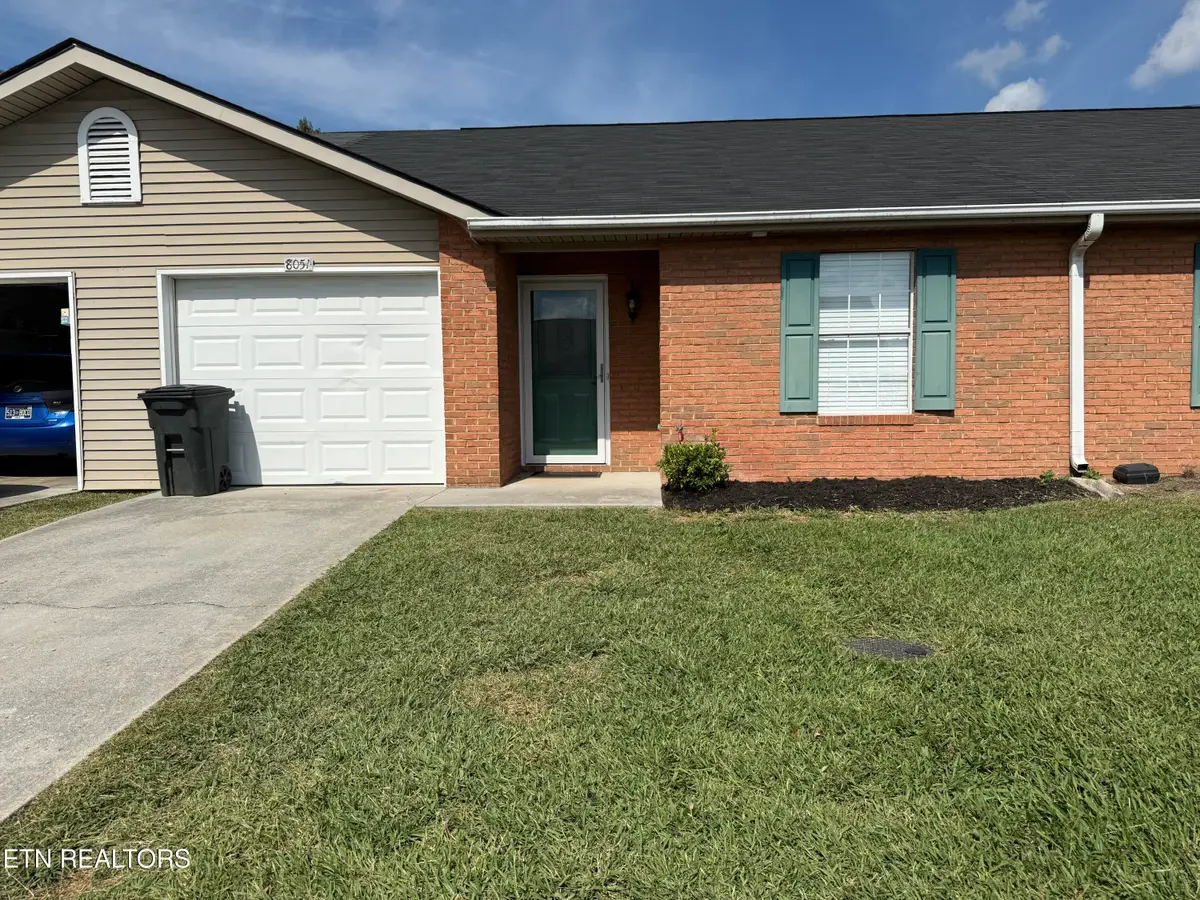 8051 Intervale Way, Powell, TN 37849 - #1
