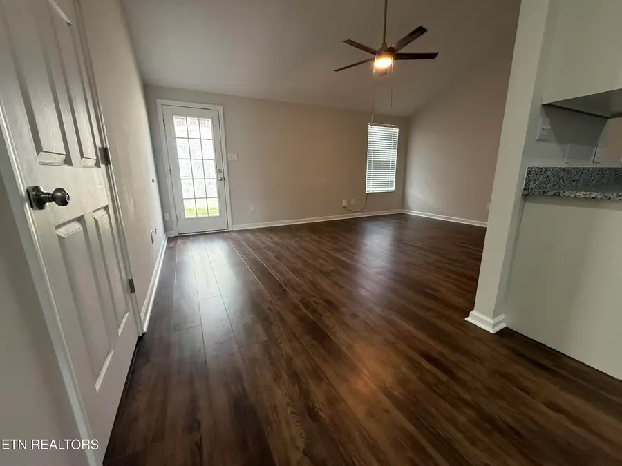 8051 Intervale Way, Powell, TN 37849 - #2