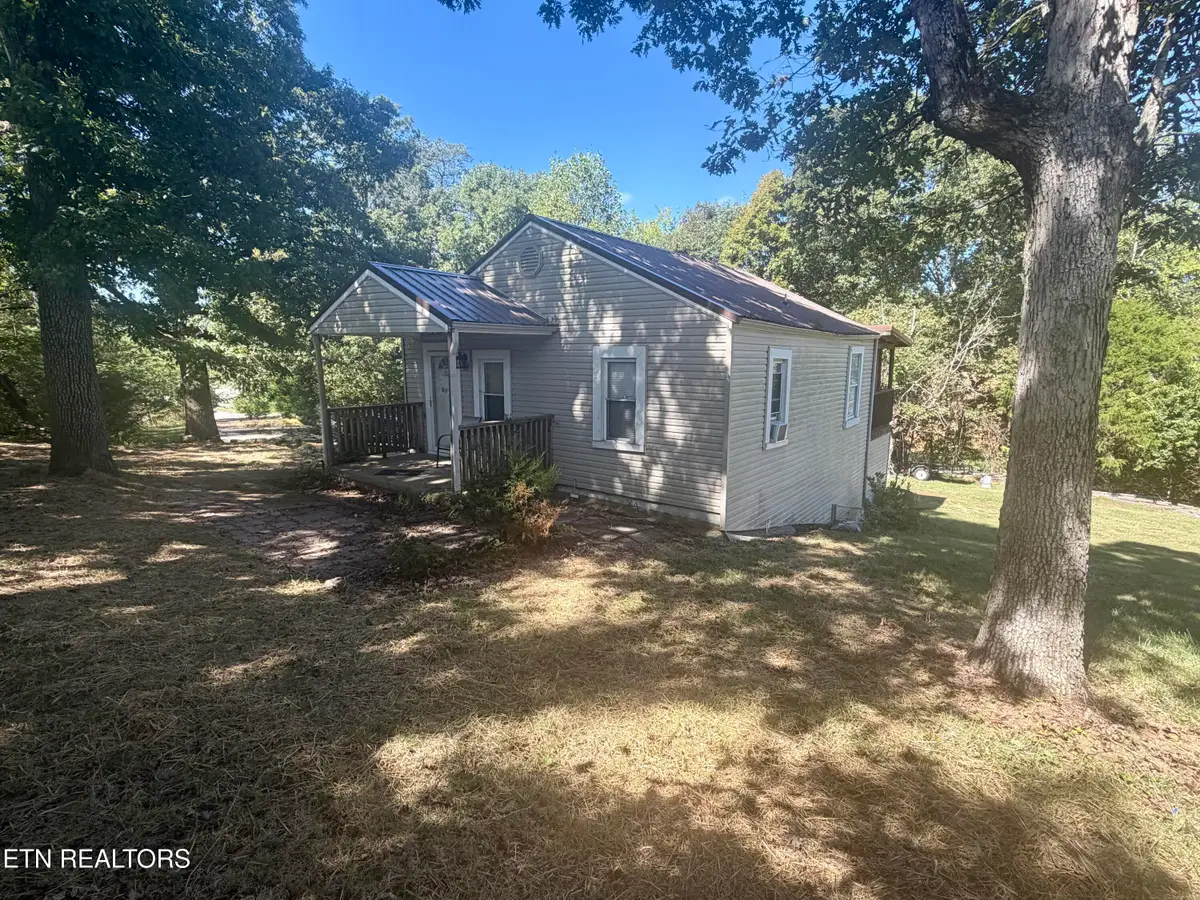 705 W Governor John Sevier Hwy, Knoxville, TN 37920 - #1
