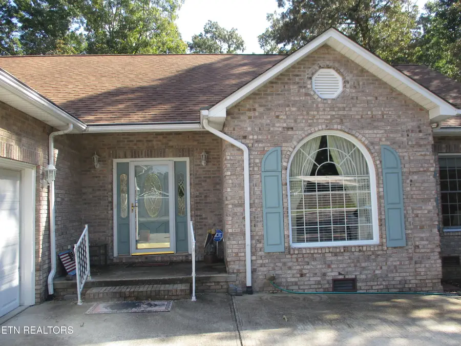 2155 Keno Drive, Crossville, TN 38572 - #2
